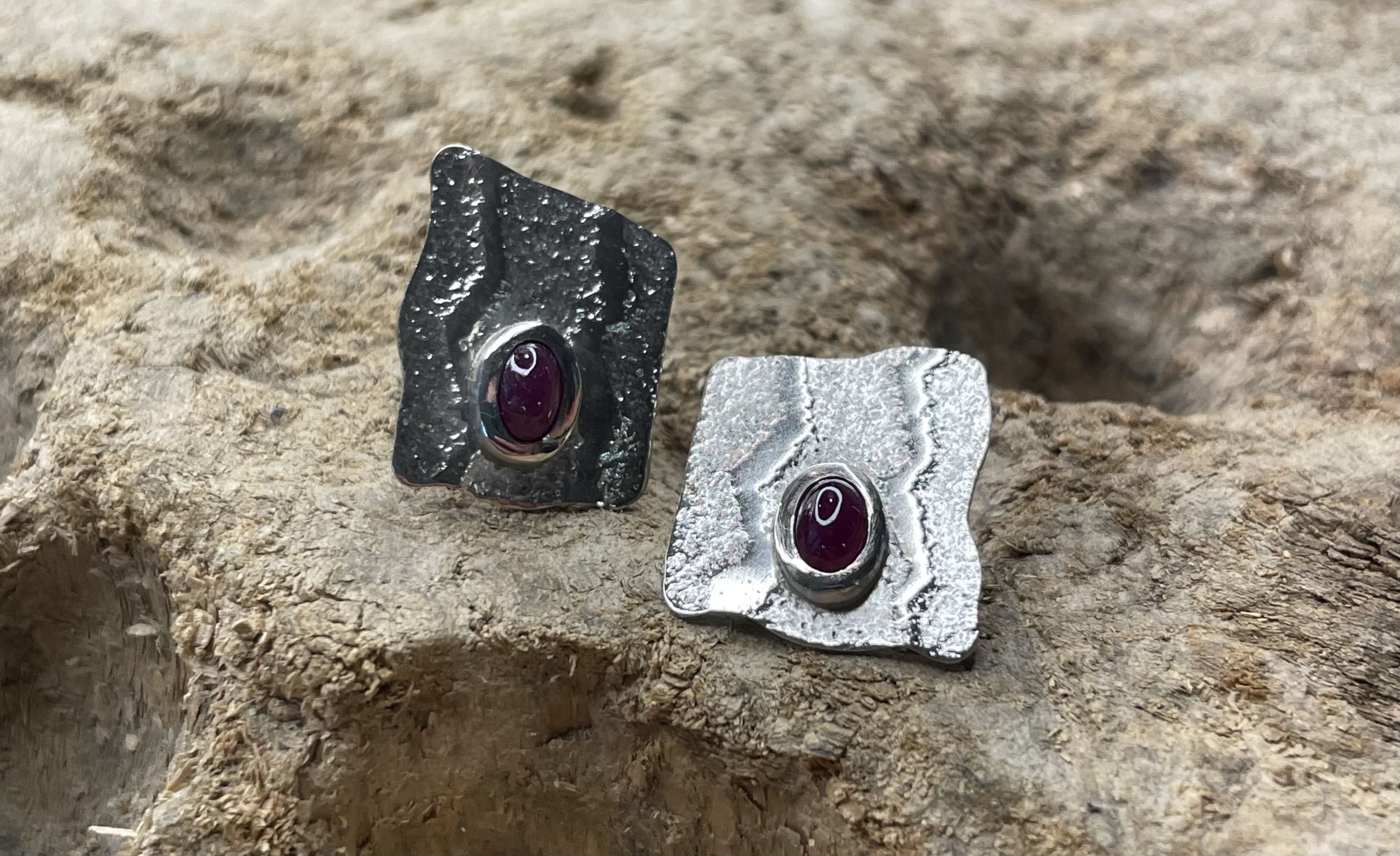 Ohrschmuck Welle Rubin 925/-