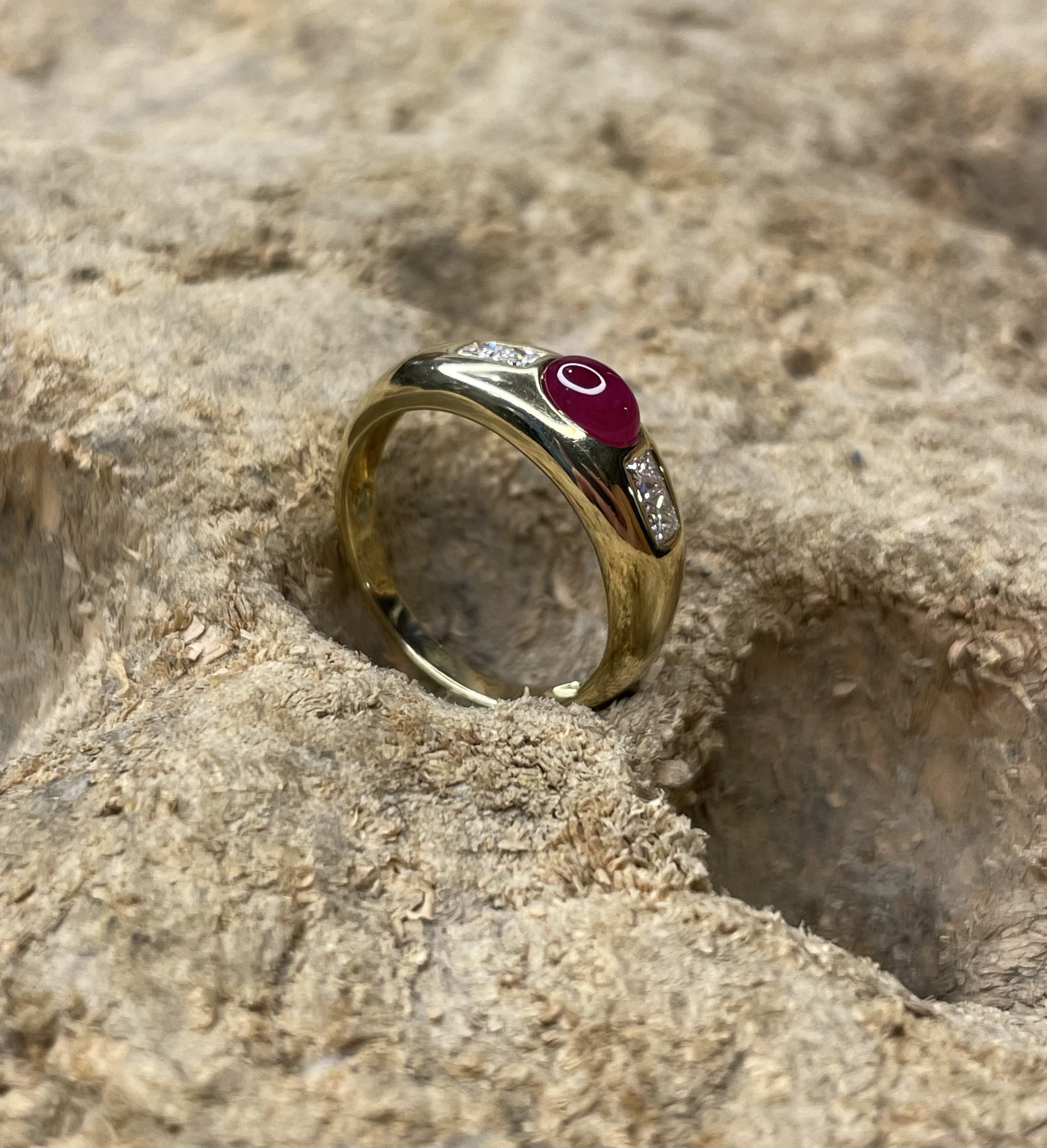 Ring Rubin 750/-