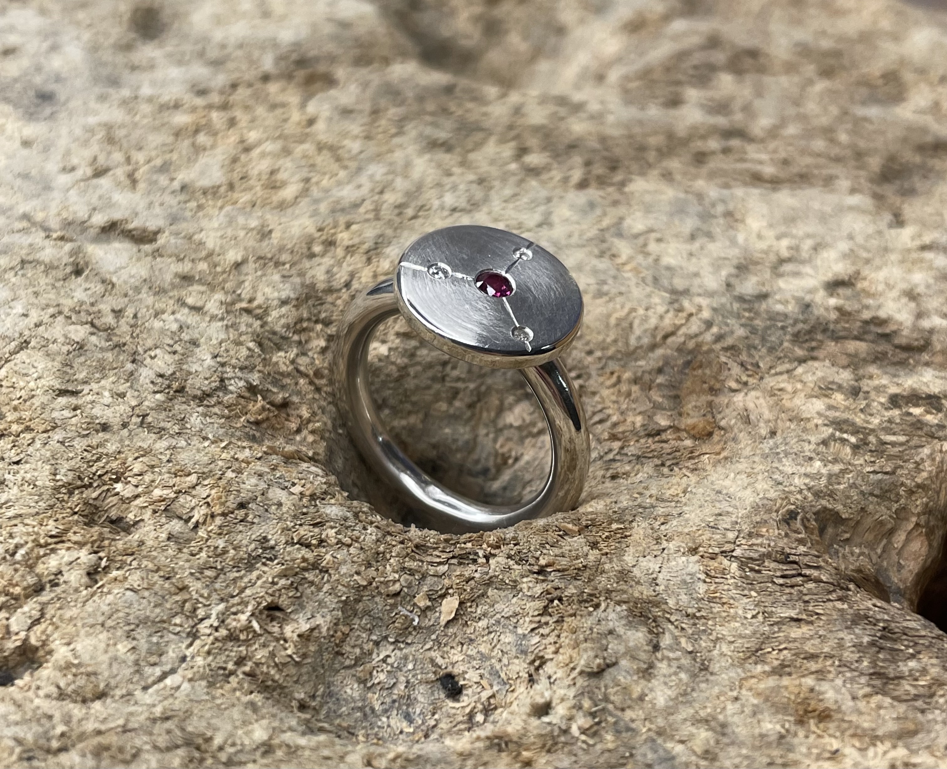 Ring Rubin Sterne 925/-