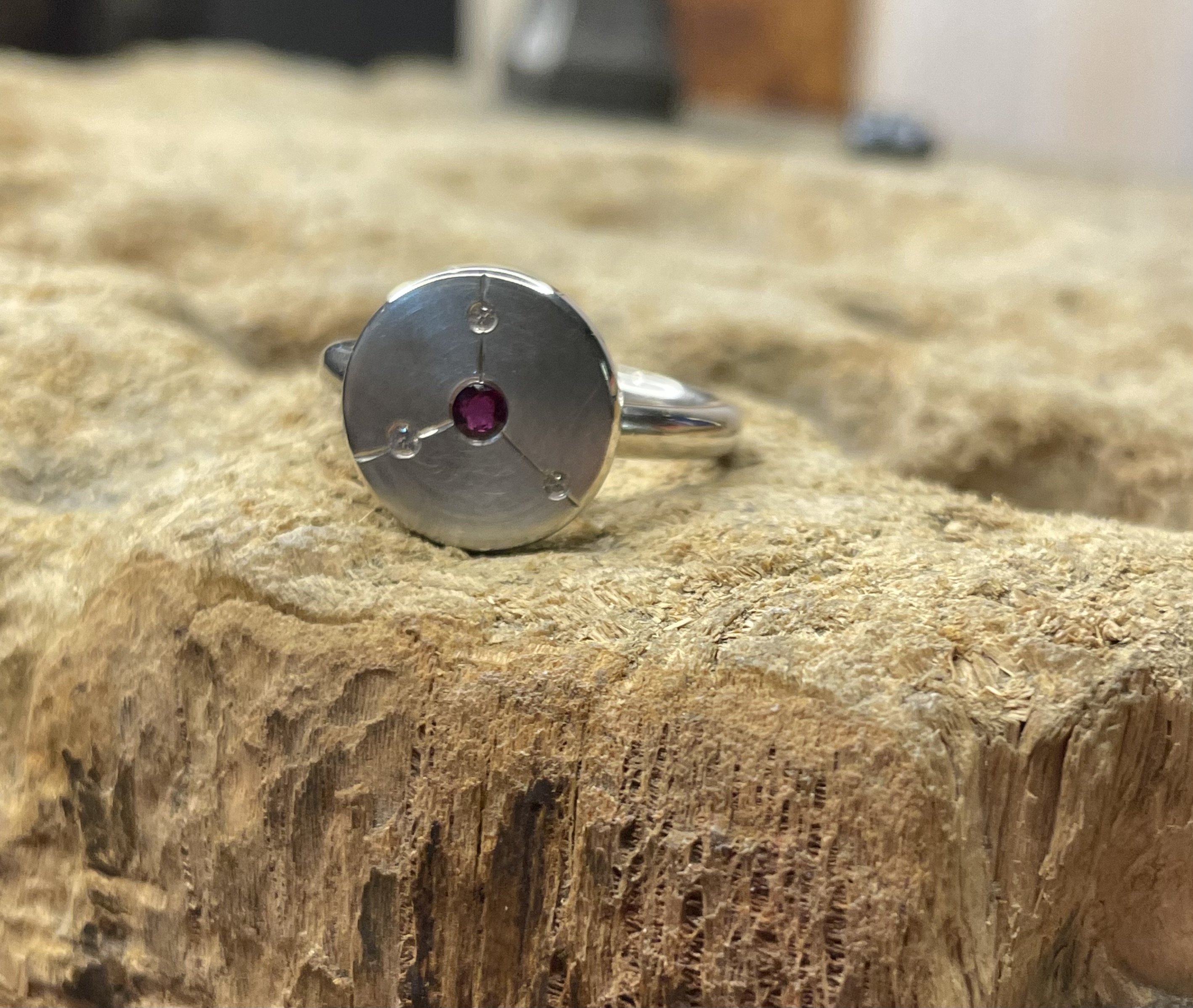 Ring Rubin Sterne 925/-